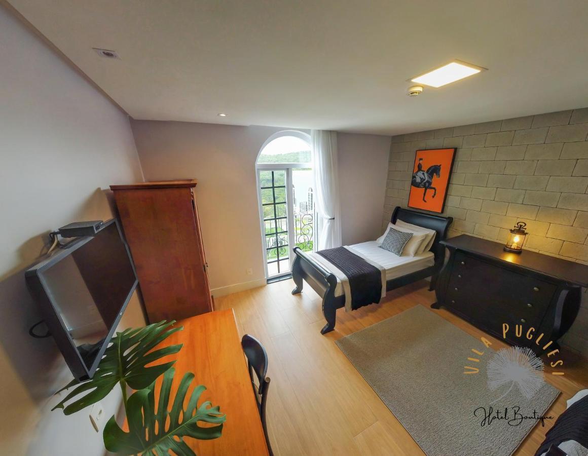 Vila Pugliesi Hotel Boutique เลนโซยส์ ภายนอก รูปภาพ